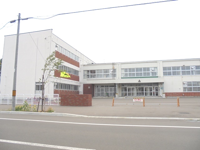 東野幌小学校