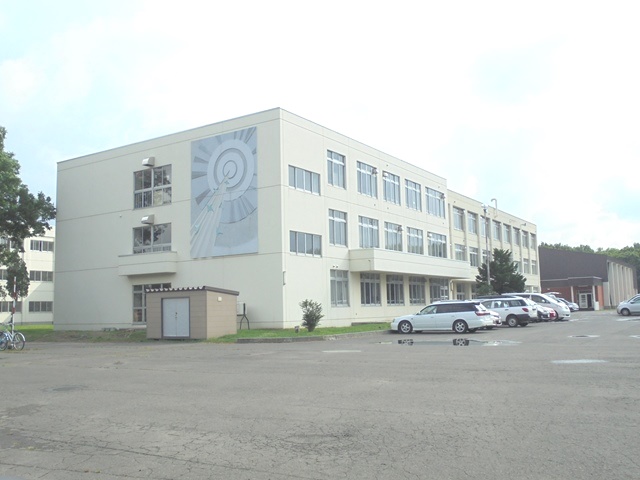 野幌中学校